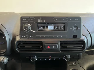 Citroën Berlingo Citroen Berlingo 1.2 PureTech Live 110pk 6-Bak Airco Cruise Control 2 Schuifdeuren Bluetooth Slechts 48000 km! - afbeelding nr 16