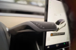 Tesla Model 3 - afbeelding nr 11