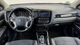 Mitsubishi Outlander Mitsubishi Outlander 2.0 PHEV Executive Edition Camera Navigatie systeem Cruise Led verlichting - afbeelding nr 4