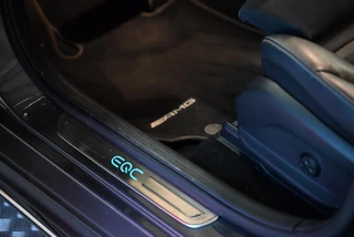 Mercedes-Benz EQC Mercedes-Benz EQC 400 4MATIC Premium Plus 80 kWh AMG - Memory - Distronic - Schuifdak - Keyless Entry - HUD - Ambiance Verlichting - afbeelding nr 17