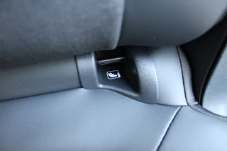 Ford Kuga Ford Kuga 2.5 PHEV ST-Line X | Technology Pack | Winterpack | AGR | Head-up | BLIS | Navigatie - afbeelding nr 35
