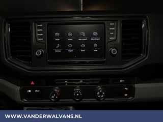 Volkswagen Crafter Volkswagen Crafter 2.0 TDI 140pk L3H3 L2H2 Euro6 Airco | Cruisecontrol | Camera | Apple Carplay Android Auto, Parkeersensoren, Bijrijdersbank, 3000kg Trekvermogen, zilver - afbeelding nr 6