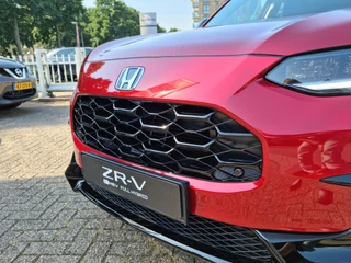 Honda ZR-V Honda ZR-V 2.0 e:HEV Sport VOORRAAD DEAL Dodehoekdetectie, Draadloze oplader , All-in Rijklaarprijs - afbeelding nr 8