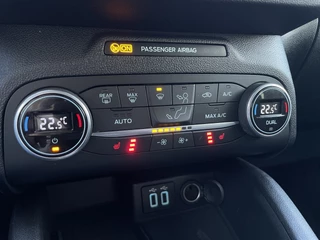 Ford Kuga Plug-in Hybrid | Navigatie | Stoelverwarming - afbeelding nr 32