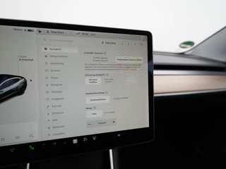 Tesla Model 3 Tesla Model 3 Standard RWD Plus 60 kWh | Zwart leder | Autopilot | Premium audio | Trekhaak - afbeelding nr 22