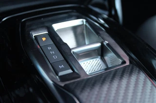Peugeot 208 Peugeot 208 1.2 100PK AUTOMAAT ALLURE PACK | NAVIGATIE | ACHTERUITRIJ CAMERA | APPLE CARPLAY/ANDROID AUTO | LED KOPLAMPEN | LICHTMETALEN VELGEN 16