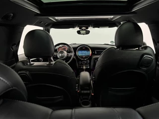 MINI Cooper Mini Cooper 2.0 Cooper S Serious Business Volledig JCW! Automaat Navigatie Head up Display Uitlaatdemper met kleppen - afbeelding nr 14