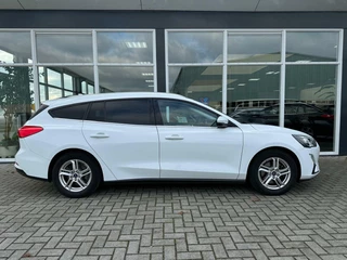 Ford Focus Ford Focus Wagon 1.0 EcoBoost Trend Edition Business | Navi | Cruise | PDC - afbeelding nr 17