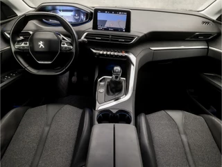 Peugeot 5008 (APPLE CARPLAY, GROOT NAVI, KEYLESS, 360 CAMERA, LEDER, SPORTSTOELEN, GETINT GLAS, TREKHAAK, ELEK ACHTERKLEP, NIEUWE APK, NIEUWSTAAT) - afbeelding nr 6