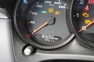 Porsche Macan Porsche Macan 2.0 LUCHTVERING PANODAK SPORTCHRONO - afbeelding nr 30
