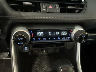 Toyota RAV4 Toyota RAV4 2.5 Hybrid Active / Orig. NL / Nieuwstaat! - afbeelding nr 31