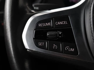 BMW 1 Serie BMW 1-serie 118i M Sport | Trekhaak | Carplay | Navigatie |  Sportstoelen | Half leder | Full LED | Climate control | Parkeerhulp - afbeelding nr 14