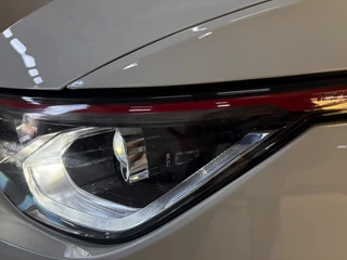 Volkswagen Golf Volkswagen GOLF 2.0 TSI GTI CLUBSPORT 300pk panorama - afbeelding nr 10