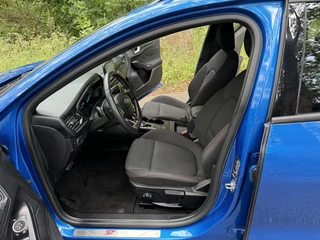 Ford Focus Ford Focus Wagon 1.5 EcoBoost ST Line Business - afbeelding nr 38
