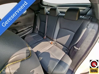 Toyota C-HR Toyota C-HR 2.0 Hybride 200 PREMIERE EDITION 2024 MODEL - PANORAMADAK - JBL AUDIO - LEDEREN BEKLEDING - MEEST LUXE UITVOERING - afbeelding nr 25