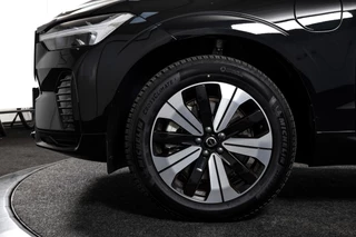 Volvo XC60 Volvo XC60 2.0 T6 Plug-in hybrid AWD Plus Dark | S/K-Panodak | Dig. Cockpit | Adapt. Cruise | Memory Stoelen | Elek. Klep | Stoel-+stuurverw. | 360 Camera | Harman/Kardon | NAV+App. Connect | LM 19