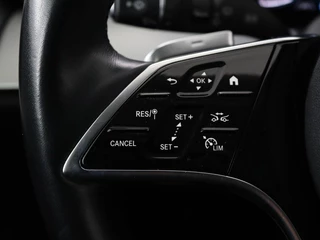 Mercedes-Benz E-Klasse Mercedes-Benz E-klasse 300e Avantgarde | Adaptive cruise | Trekhaak |  Stoelverwarming | Camera | Widescreen | Sfeerverlichting | Half leder | Full LED - afbeelding nr 15