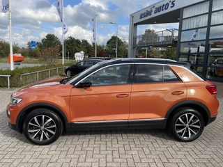 Volkswagen T-Roc Navigatie Camera Virtual Cockpit Clima ACC Extra Getint Glas 17 Inch velgen Mirror LInk Carplay Android Auto DAB 1e Eigenaar NL Auto - afbeelding nr 2