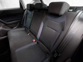 SEAT Ateca (APPLE CARPLAY, GROOT NAVI, CAMERA, CLIMATE, DAB+, SPORTSTOELEN, LED KOPLAMPEN, GETINT GLAS, NIEUWE APK, NIEUWSTAAT) - afbeelding nr 15