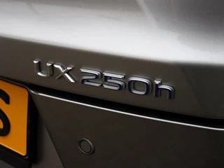 Lexus UX - afbeelding nr 39