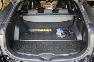 Toyota RAV4 Toyota RAV4 2.5 Plug-in Hybrid AWD // 12-2022 - Trekhaak - Camera - Elek. bestuurderstoel - Stoelverwarming - HUD - Navi - CarPlay & Android Auto - afbeelding nr 17