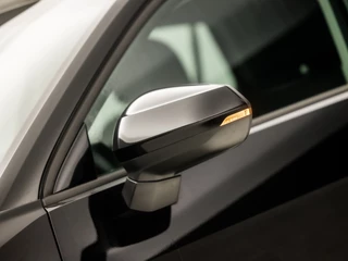 Audi Q2 (VIRTUAL COCKPIT, APPLE CARPLAY, GROOT NAVI, KEYLESS, ADAPTIVE CRUISE, CLIMATE, SPORTSTOELEN, LED KOPLAMPEN, PARKEERSENSOREN, NIEUWSTAAT) - afbeelding nr 33