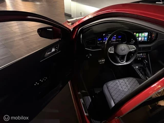 Volkswagen Polo Volkswagen Polo 1.0 TSI R-LINE 3X DSG | PANO|CRUISE| CARPLAY - afbeelding nr 32