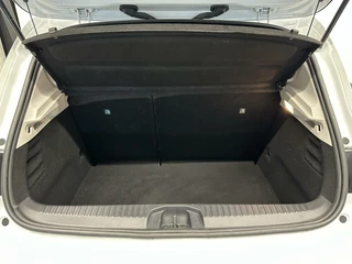 Renault Clio Renault Clio 1.0 TCe Zen|Airco|Navi|Cruise|NAP| - afbeelding nr 27