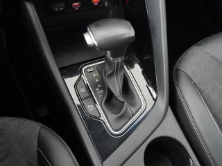 Kia Niro - Navigatie - Camera - Climate control - Cruise control - Trekhaak - Fabrieksgarantie tot 06-2027 - afbeelding nr 37