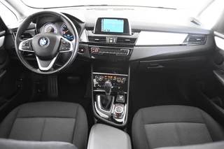 BMW 2 Serie BMW 2 Serie Active Tourer 225 xe Hybride *1ste Eigenaar*Park assist* - afbeelding nr 2