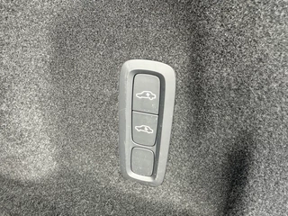 Volvo XC60 Volvo XC60 T8 455PK Recharge Ultra Dark| Full Options ! Luchtvering B&W Sou - afbeelding nr 49