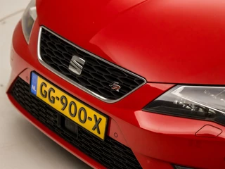 SEAT Leon SEAT Leon ST 1.4 TSI ACT FR Sport 150Pk Automaat (PANORAMADAK, NAVIGATIE, CLIMATE, LEDER/ALCANTARA, TREKHAAK, STOELVERWARMING, SPORTSTOELEN, LED KOPLAMPEN, GETINT GLAS, ADAPTIVE CRUISE, NIEUWE APK, NIEUWSTAAT) - afbeelding nr 28