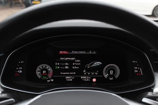 Audi A6 Audi A6 Avant 55 TFSI e quattro Competition / Trekhaak / Panoramadak / 360Camera / Head-up / Softclose / Stuurverwarming / Apple CarPlay / DAB / ACC / Stoelverwarming V+A - afbeelding nr 17