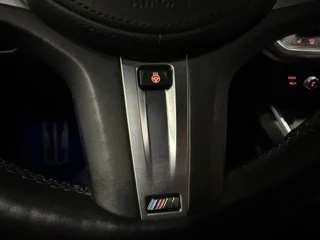 BMW 3 Serie BMW 3 Serie Touring 330e xDrive M-Sport PANO/LASER/360CAMERA/ADAPTIVE M-ONDERSTEL/ACC/LEER-ALCANTARA/19