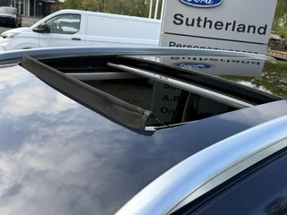 Ford Galaxy Ford Galaxy 2.5 FHEV Titanium 7 pers 190pk  | Trekhaak | Panoramadak | Adaptive cruise control | AGR-stoelen |  Sony audio | Privacy glass | Stoelverwarming - afbeelding nr 4