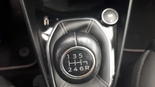 Ford Fiesta Ford Fiesta 1.0 Ecoboost Titanium CLIMA/CRUISE/RADIO DAB/NAVI/PDC+CAMERA/LMV/ENZ - afbeelding nr 13