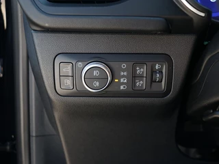 Ford Kuga Ford Kuga 2.5 PHEV Vignale I Leder I B&O I Elektrische stoelverstelling - afbeelding nr 21