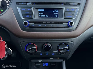 Hyundai i20 Hyundai i20 1.2 HP i-Motion 2015 / Airco / Cruisecontrol / Bluetooth / Parkeersensoren / NAP - afbeelding nr 14