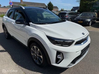 Kia Stonic Kia Stonic 1.0 T MHEV GT Line Automaat  GT Line meest luxe uitvoering Full option , lage km stand , auto is als nieuwe , 7 jaar fabrieks garantie - afbeelding nr 7