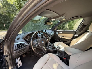 BMW 1 Serie BMW 118d M Sport l H&K l Leer l LED l PDC l Keyless entry - afbeelding nr 2