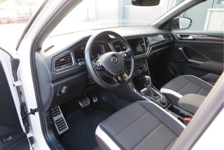 Volkswagen T-Roc Volkswagen T-Roc 2.0 TSI 190pk DSG 4Motion Sport , Virtual cockpit , Led verlichting, Trekhaak (afneembaar), Navigatie, Stoelverwarming,Achteruitrijcamera etc. Nieuwe APK - afbeelding nr 23