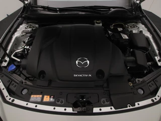 Mazda 3 Mazda 3 2.0 e-SkyActiv-X Takumi automaat met Sunroof en aero pack | demo voordeel - afbeelding nr 39