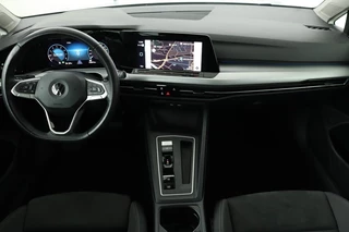 Volkswagen Golf Volkswagen Golf 1.0 eTSI Life | Camera | Adaptive cruise |  Memory | Full LED | Carplay | Side Assist | Park Assist | Sfeerverlichting | DAB - afbeelding nr 7