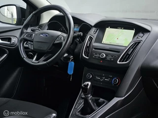 Ford Focus Ford Focus 1.0 Navi |Airco |Cruise |Stuurbed |Lmv |Boekjes - afbeelding nr 17