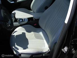 Peugeot 308 Peugeot 308 1.2 PureTech Allure - afbeelding nr 14