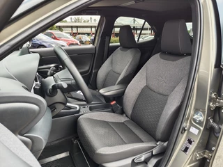 Toyota Yaris Cross Toyota Yaris Cross 1.5 Hybrid Dynamic Plus | Pano | Head-Up Display | Navi | Stoelv - afbeelding nr 32
