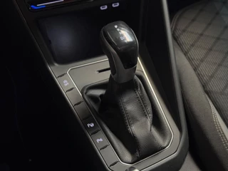 Volkswagen Taigo Volkswagen TAIGO 1.5 TSI R-Line | pano | ACC | CarPlay | Navi | Automaat | Virtual - afbeelding nr 28
