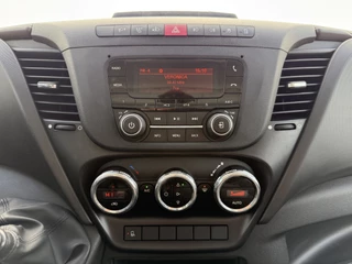 Iveco Daily L2H2 Luchtvering Trekhaak Cruise Control Climate Control Lucht Geveerde Bestuurdersstoel - afbeelding nr 17