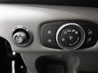 Ford Transit Ford Transit 310 2.0 TDCI L2H2 Trend Automaat Airco Bluetooth Camera Cruise Control - afbeelding nr 18