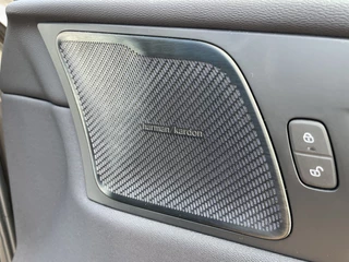 Volvo XC60 Volvo XC60 2.0 T6 Plug-in hybrid 340 pk AWD R-Design Trekhaak Panoramadak Camera Bliss Full Led Koplampen Harman Kardon Audio Stoel+ stuur + voorruitverwarming  1e Eigenaar Pine Grey Metallic - afbeelding nr 30